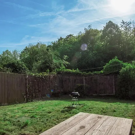 Luxe 5 Bed Bungalow In Snodland, Medway, Kent Exterior photo